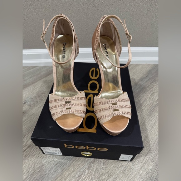 NEW Bebe Aidann Bling Heel - Picture 4 of 8